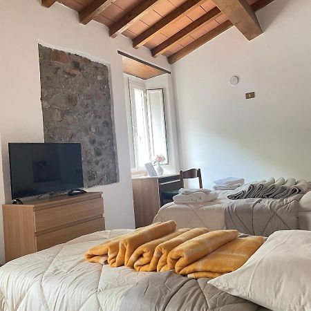 Hotel In Castello Gallicano Esterno foto